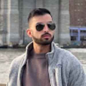 Meet your Posher, Aakash